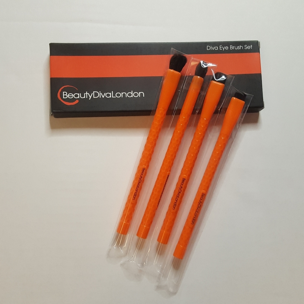 Beauty Diva London 4 Piece Orange Eye Brush Set